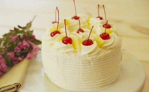 Pineapple Cake