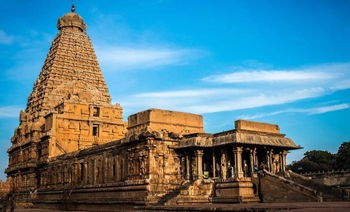 Brihadeeswarar Temple