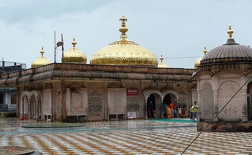 Jwalamukhi Temple